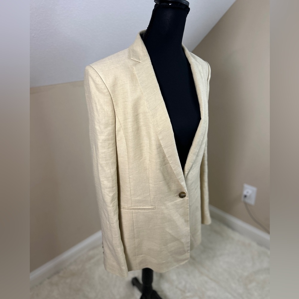 Beautifl NWT Ann Taylor Elegant Beige Women's Pantsuit - Picture 4 of 13